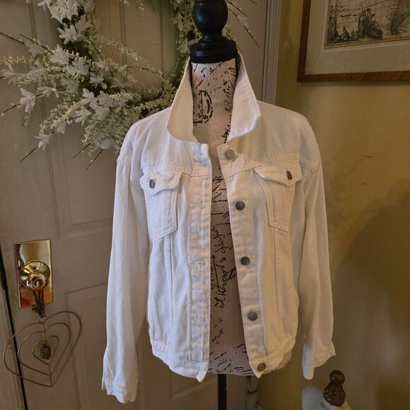 Unbranded Jackets & Blazers - WOMEN'S WHITE DENIM JACKET